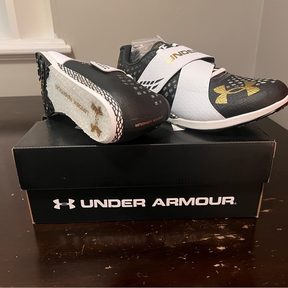 Unisex long jump/ pole vault spikes - Picture 1 of 9